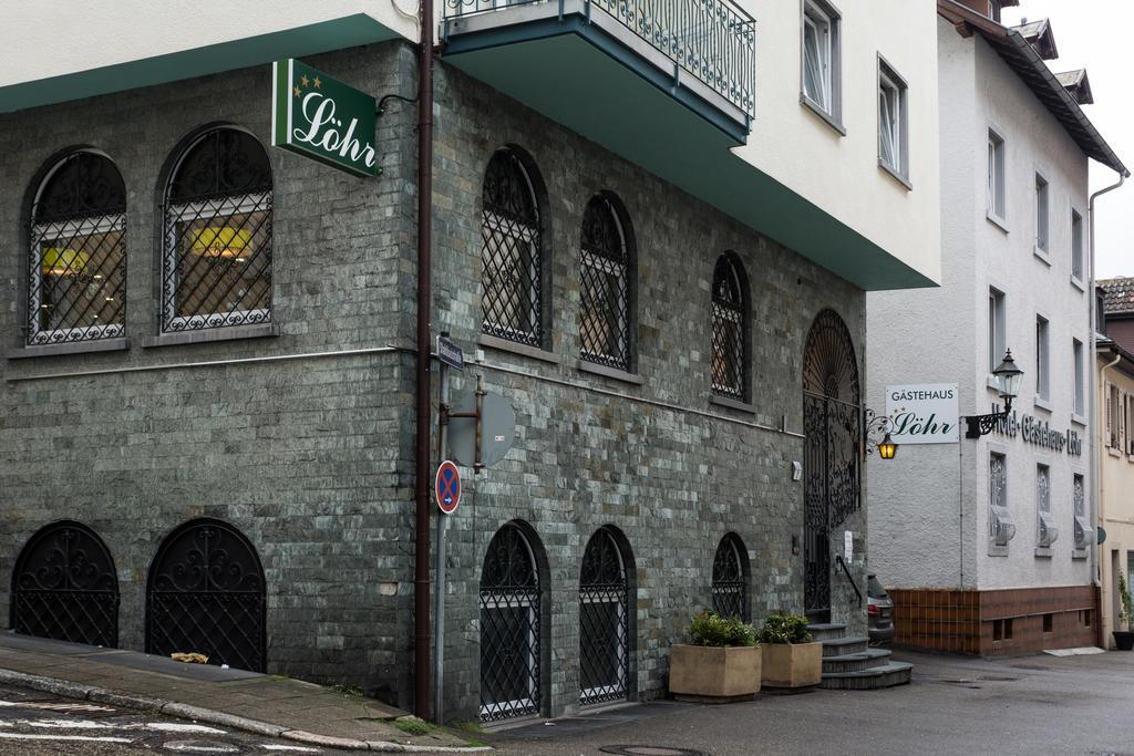 Hotel Loehr บาเดน-บาเดน ภายนอก รูปภาพ