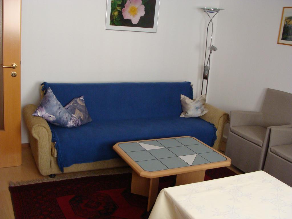 Hotel Loehr บาเดน-บาเดน ภายนอก รูปภาพ